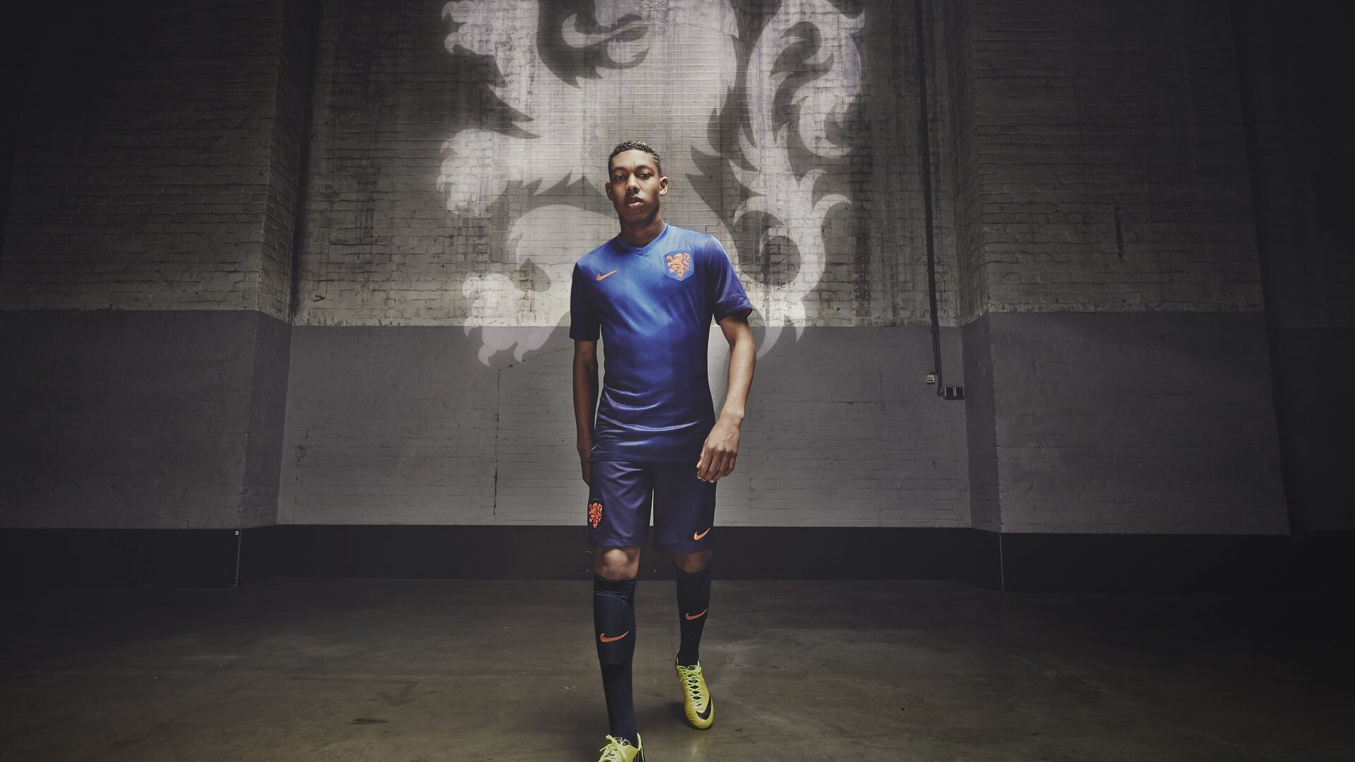 劳塔罗状态火热助国米完胜,AC米兰提前终结悬念,玻利维亚元素成隐形线索